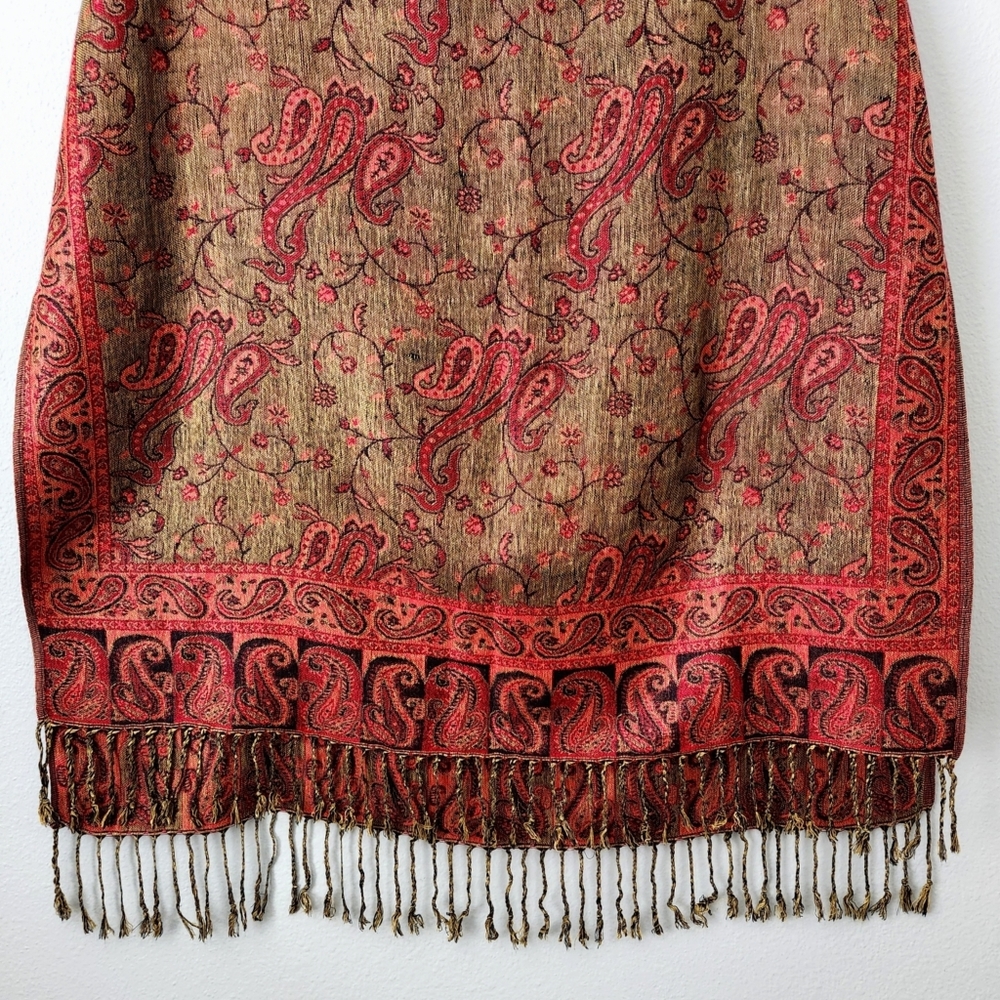 Beautiful Paisley Jewel Toned Reversible Scarf / Wrap With Fringe Trim - Picture 8 of 10